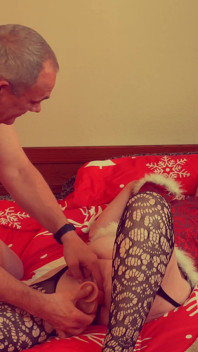 Babcia Carmen Claus oszukuje Candy Cane Lane Ssie i Podwójnie pieprzyć kremówka
