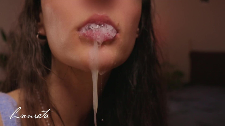 Lanreta: Closeup Sloppy Blowjob - Mouthfucking with Cum in Closed Mouth