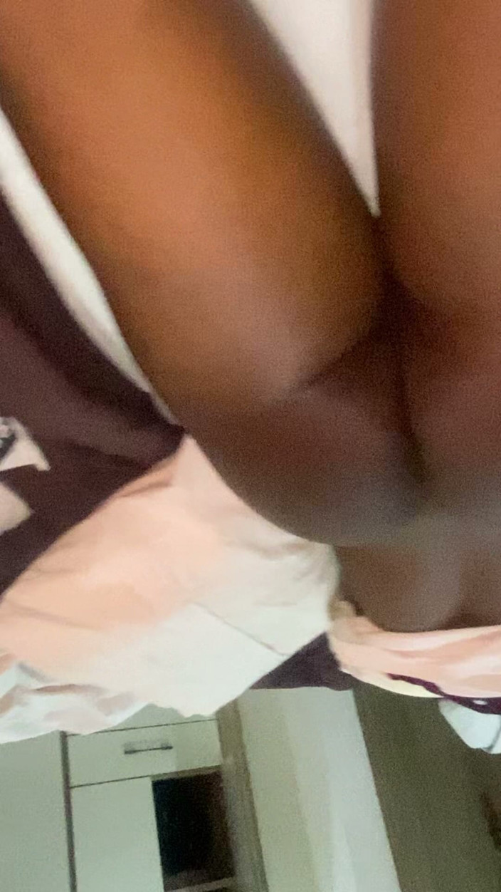 DivaHouz: Amateur Ebony Teen Getting Fucked with Oily Cock Rubbing Pussy...