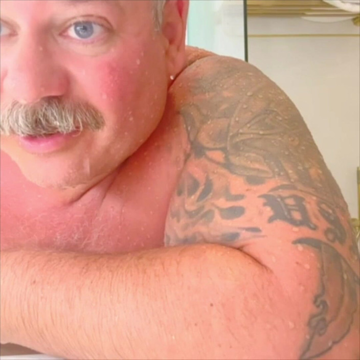 Hand-Free-Daddy-Chub: Big Belly Golfer Retired Handsome Older Man