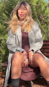 I Saw a Blonde Masturbating in the Park in Public Fucked Her