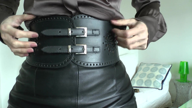 Lady Victoria Valente: Dopasowanie paska w salonie, część 1, Lady Victoria Valente