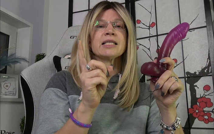 Annika Rose: अंटे फोड़ना और बांधना