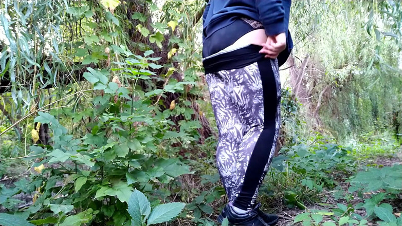 Elena: Lush MILF golden shower solo in nature