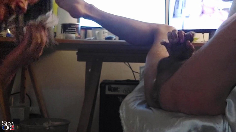 Amouldolo: 2229 - 法国素人情侣，穿衣性爱，缎面内衣