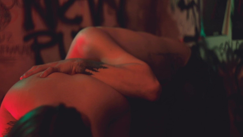 Quente club: Nath Wolowski en Mon_brule gebruiken hun lichaam als objecten van...