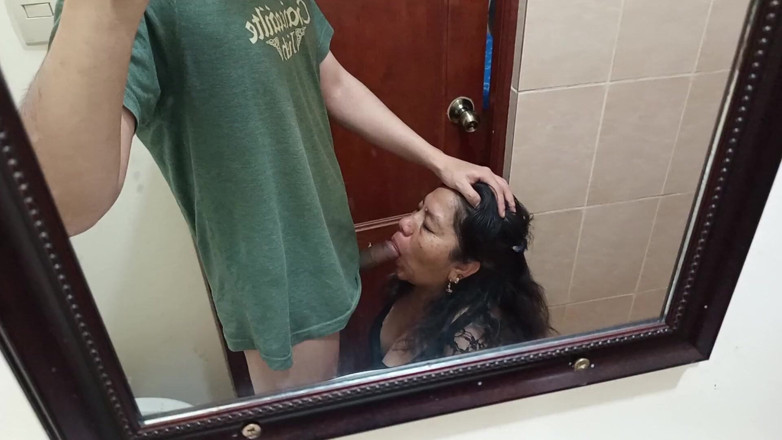 Moo DBOXXX: Mature Christian Loves to Suck My Dick, Food Vendor Became...