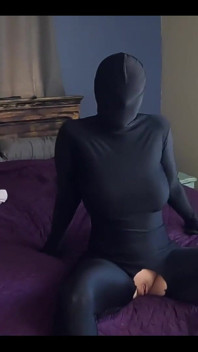 Stepmom's Zentai Revenge