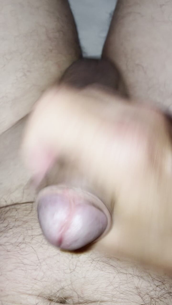 Mitchie: Jerking off - up Close