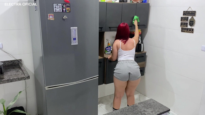 Curious Electra: 발코니 청소