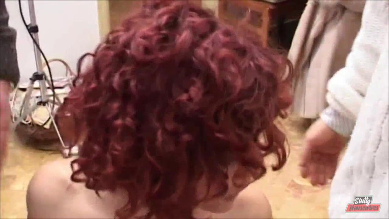Vere Casalinghe Italia.: Amateur couple shares sex scene with a friend