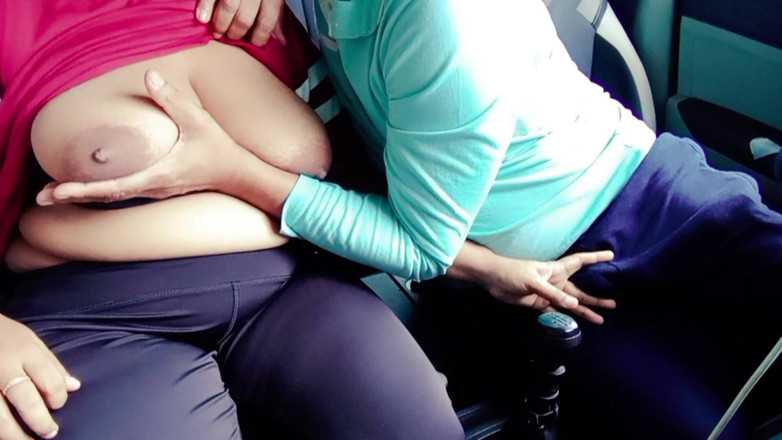 Your Arya: Desi indická velká prsa Bhabhi kouření Honění Cumshot - venkovní část 2