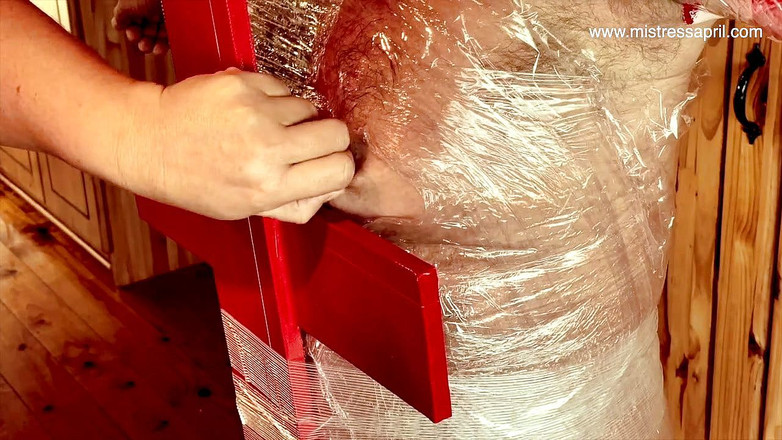 Mistress April: वर्चस्वी मालकिन अप्रैल गुलाम बलिदान