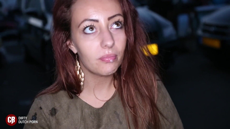 Cumbizz: Dutch teenslut outdoor blowbang and cumswallowe