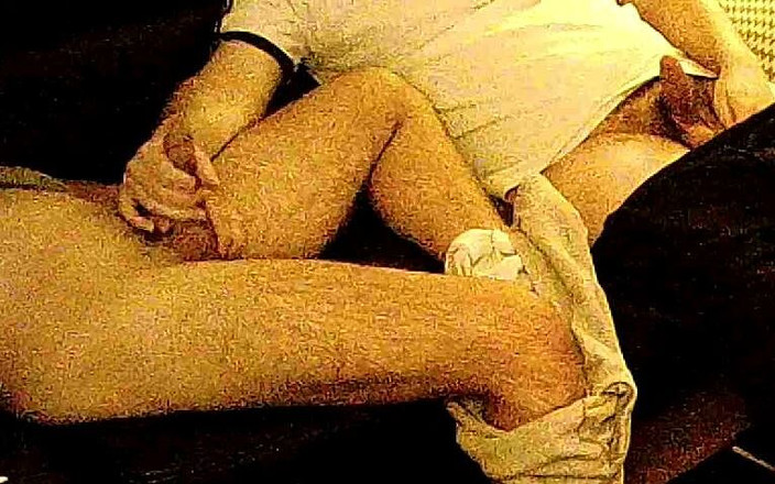 AntoGoesHunting: Exkluzivní záběry, svedená hetero nejlepší kamarádka, druhá kamera