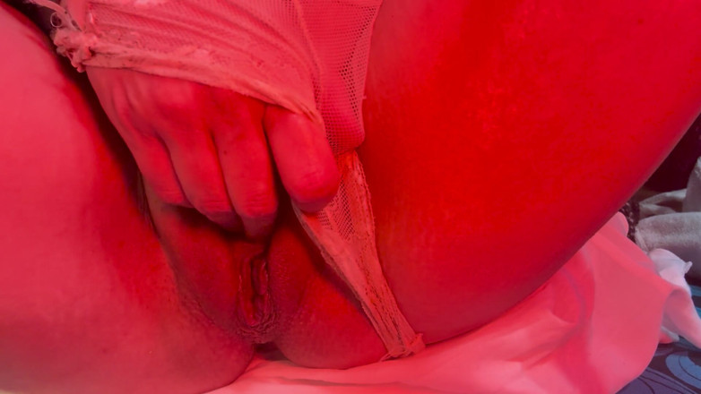 littleanda: Panties and Pussy