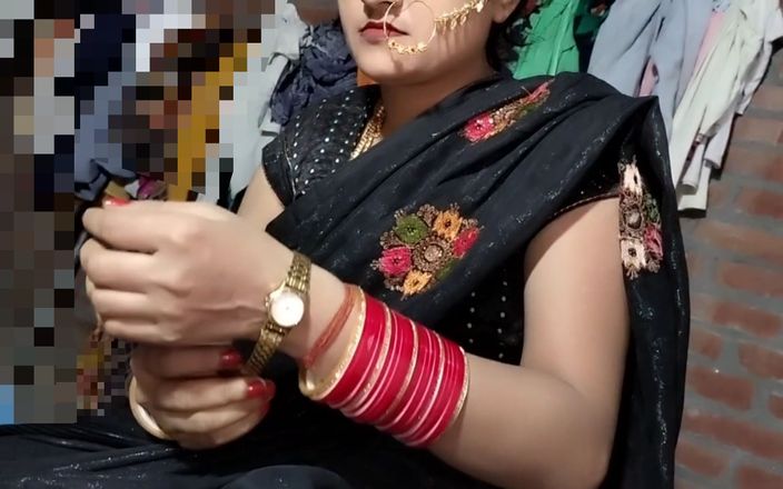 Lalita singh: Indian Beutifull Bhabhi Pissing Video on Fanclub