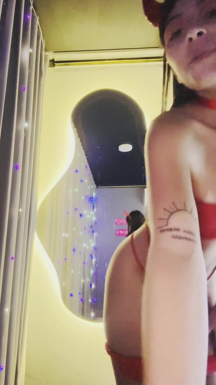 Vika_Sexting: Elektrické rty