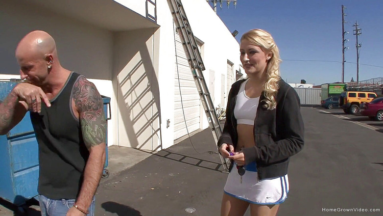 Homegrown Big Cock: Tennis babe pounded deep