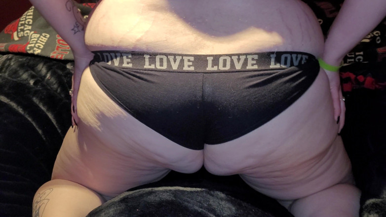 Sweet Melissa: Po prostu mały tyłek
