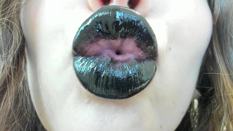 Rarible Diamond: Kissing sound 4