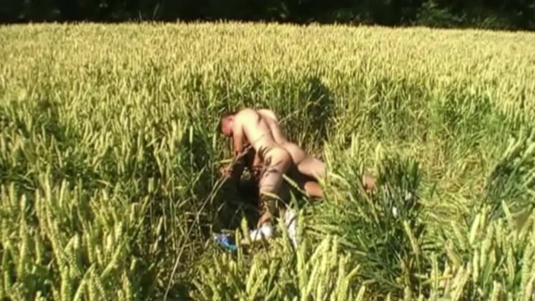 AMATOR PORN MADE IN FRANCE: Abdel fucked ny his friend exhib