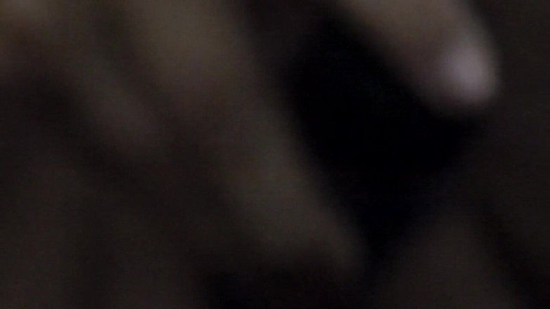 Sex hub couple: Jen uses a dildo in closeup