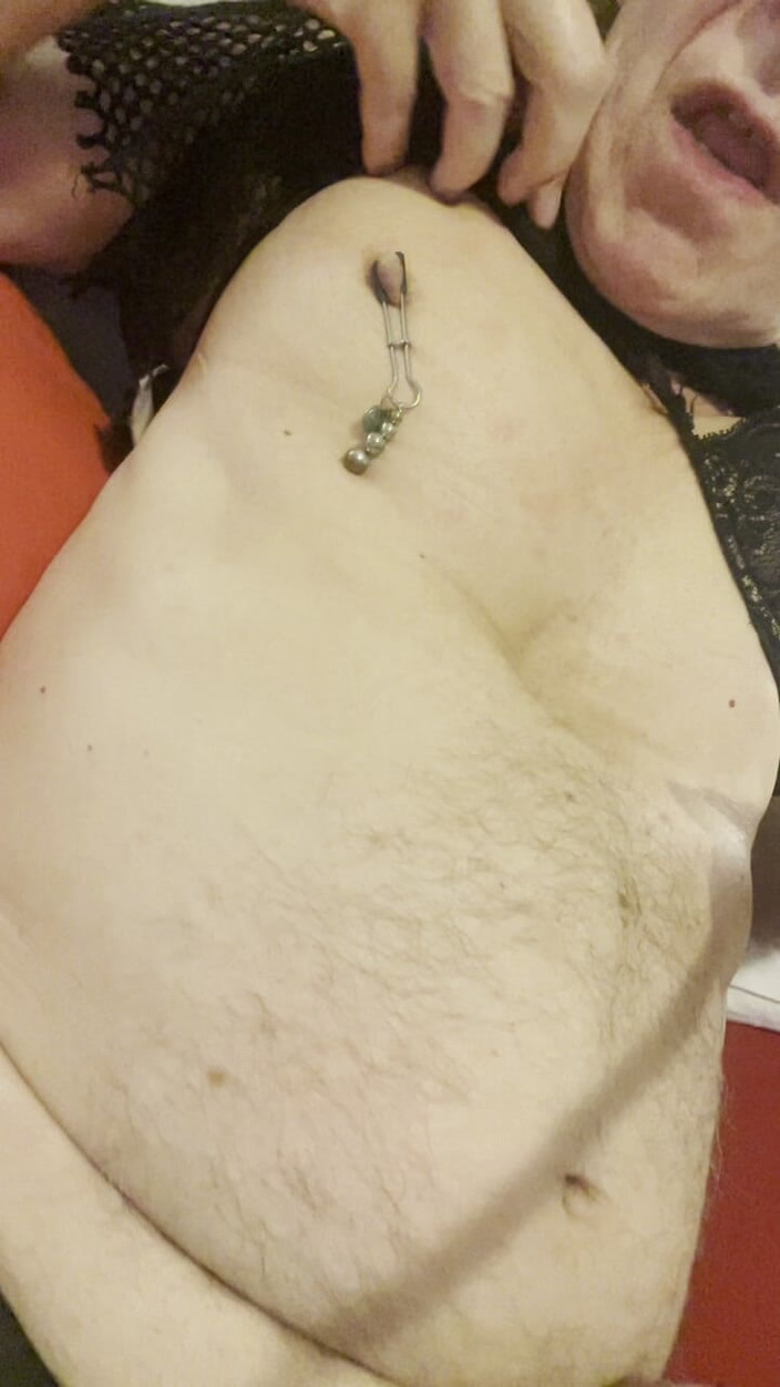 Mitchie: आपके लिए बहिन का मरोड़ना