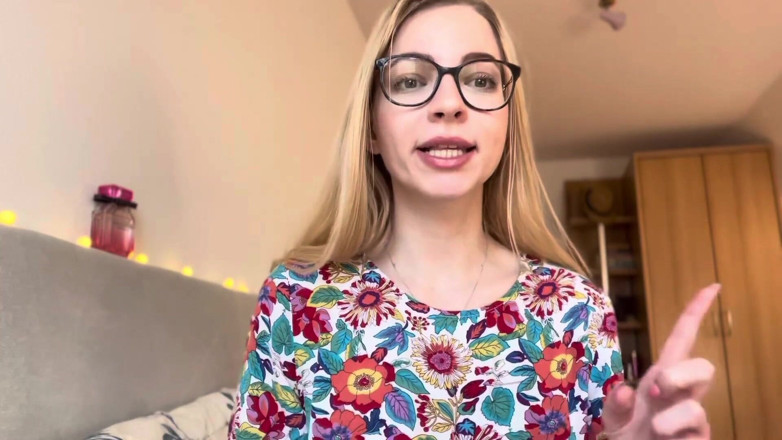 Goddess_Bella_Rae: 2 Main Signs a Man Is a Submissive Beta (without Coming...