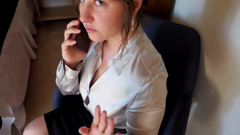 Princess Leia: Cuộc gọi hội nghị của mẹ kế bắn tinh