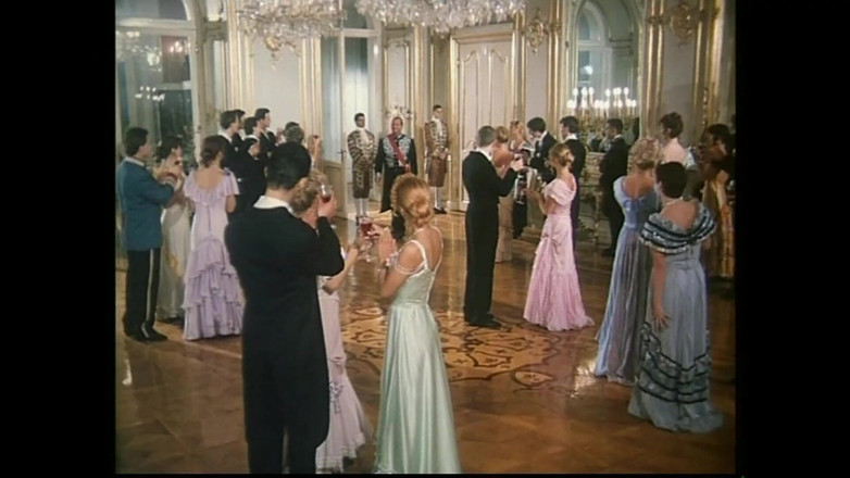 FM Video VOD: Une Veuve Joyeuse #01 - (original Film Complet Non Coupé)