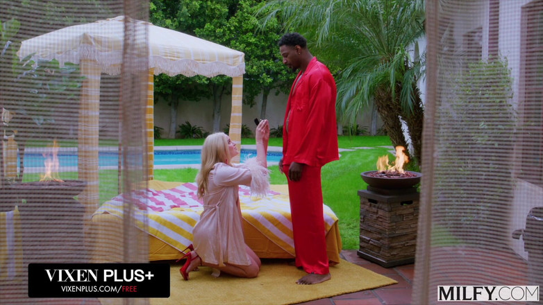 Milfy: Máy bay bà già bbc đói tóc vàng charlie nuốt chửng...