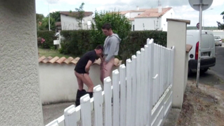 EXHIB BOYS: Incredibile esibizione per strada