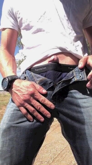 Lapetus: Pissing myself at a rest stop