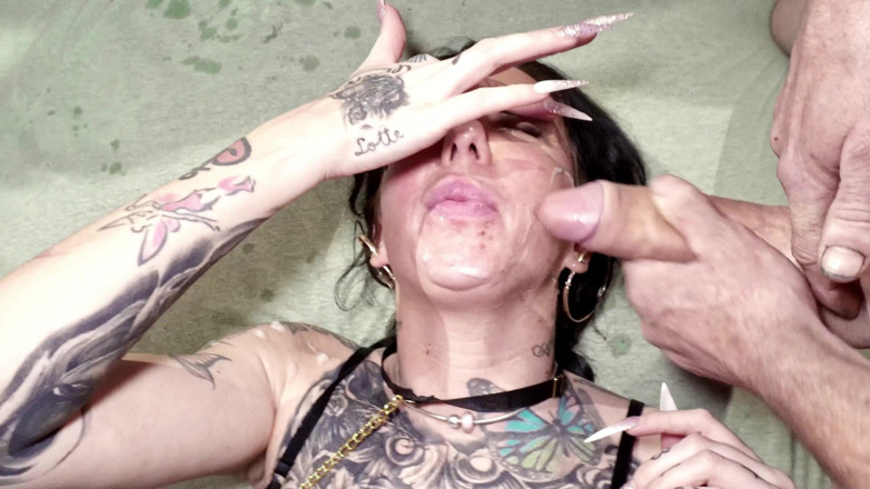 Scout69: German Gangbang with Inked Bitch Mature Sarah Deluxe with Normal...