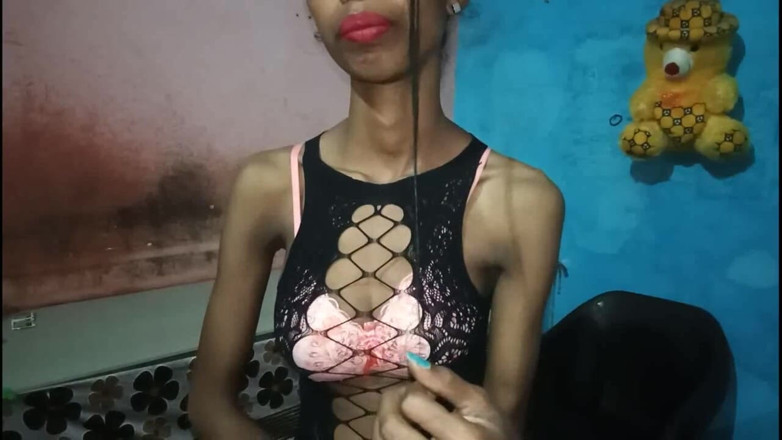 Truefuker: Desi Tina belt electretion-man en neuk me hard