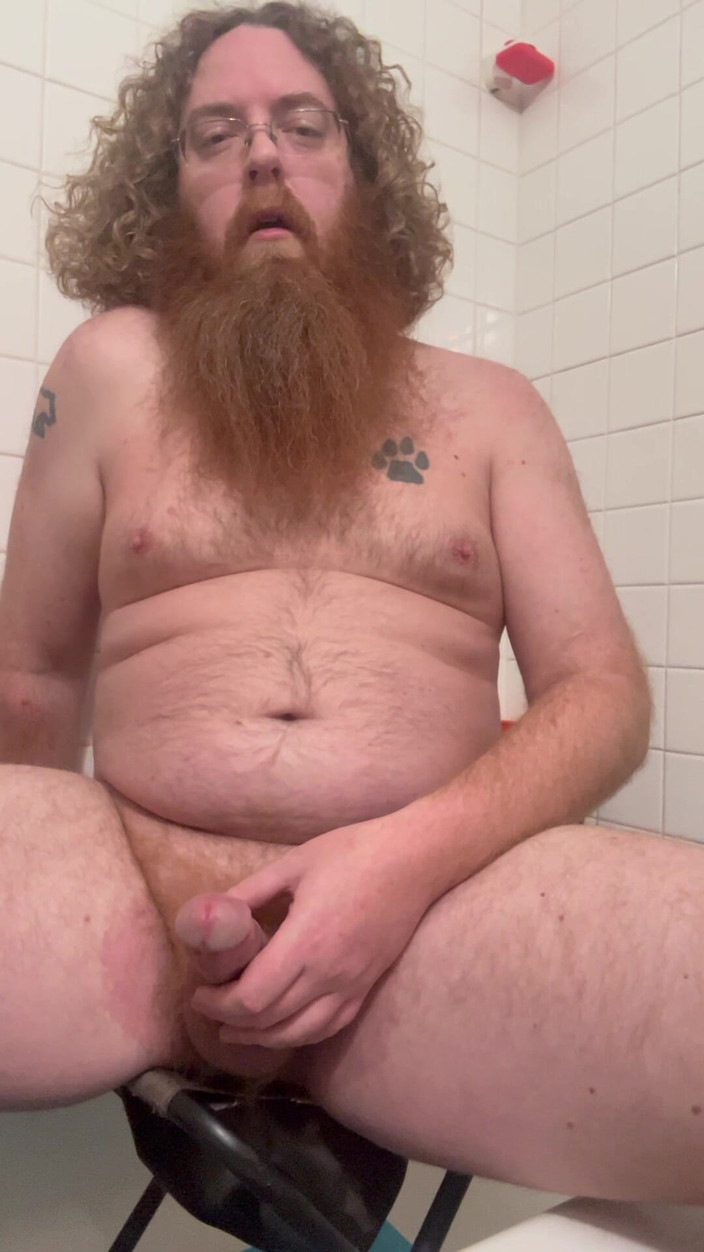 Big Baz: Pissend dusche vor der echten dusche