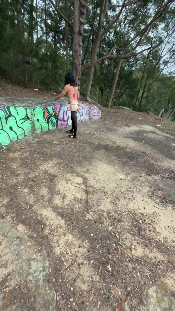 SexyT4u: Outdoor Lookout Fun