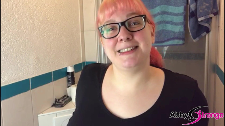 Abby Strange: Người Đức goth bbw abby kỳ lạ đi tiểu