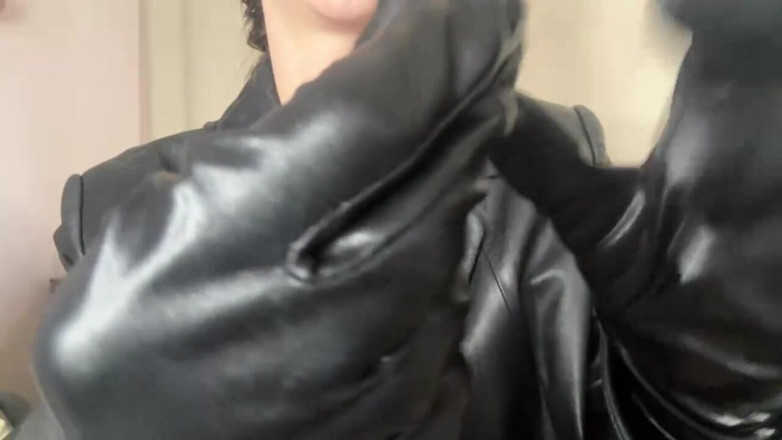 Skinny_lady69: Asmr Leather Glove Triggers - Deep Slp and Relaxation