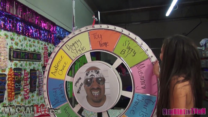 Immoral Live: The brunette teenager was dripping wet while she sucked on...