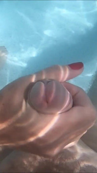 Holiday Threesome in the Pool