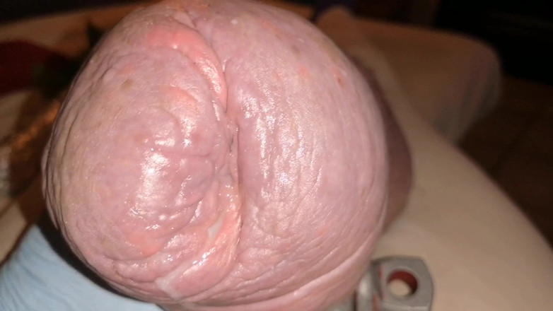 Monster_Meat_: Záběr zblízka na stříkání