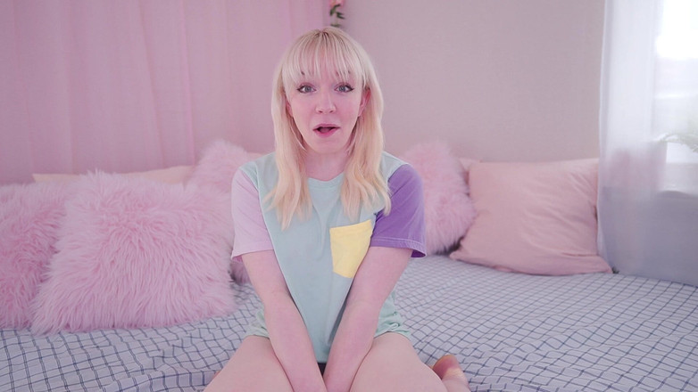 Jolie Lyon: Virgin Teen Staying with Step-stepfather