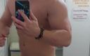 Michael Ragnar: 11:34min Flexing Muscle and Cumming 91kg Extra Vid Flexing Naked N...