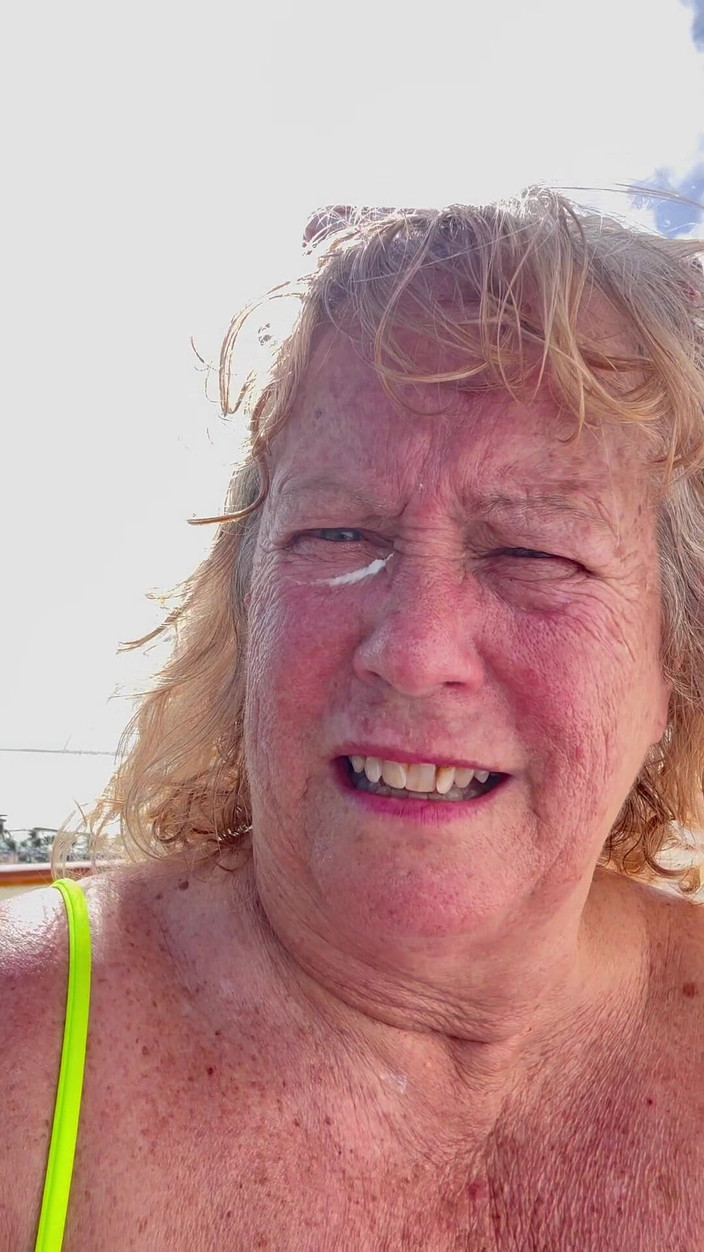 Big Ass 4 U: Opalovací krém na každou poslední pihu