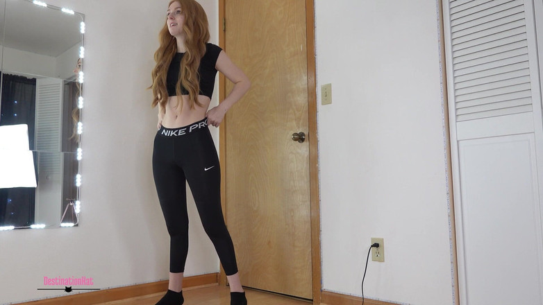 Destination Kat: Podarte legginsy