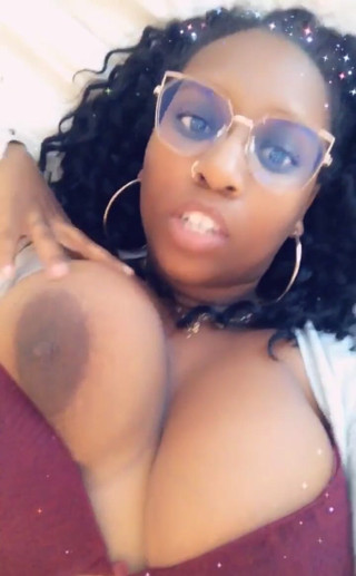 Diamond: Enjoy My Big Black Tits