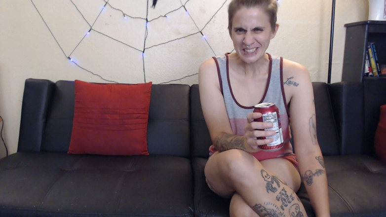 Abby Anna: Loud bubbly burps