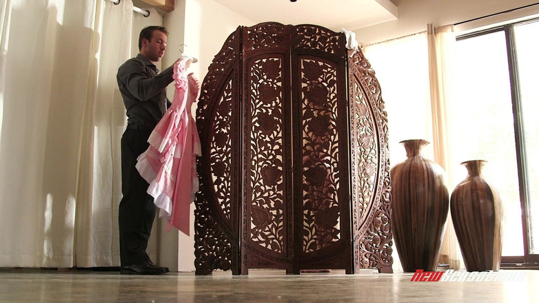 New Sensations: Я твоя хорошая девушка